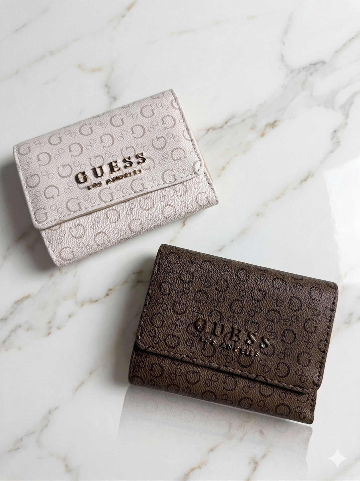 Billetera Trifold Guess